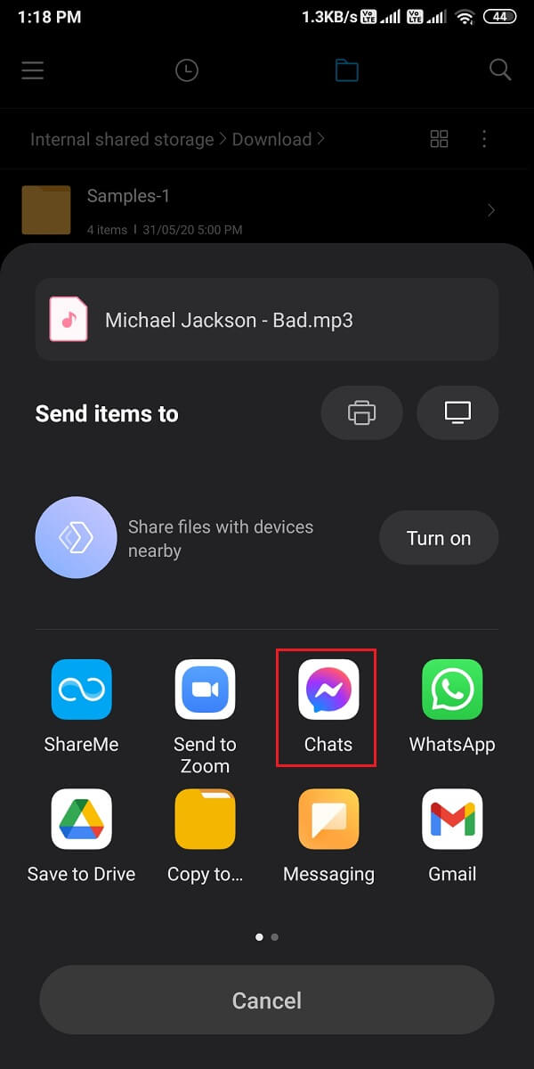 De la lista, toque la aplicación Messenger.