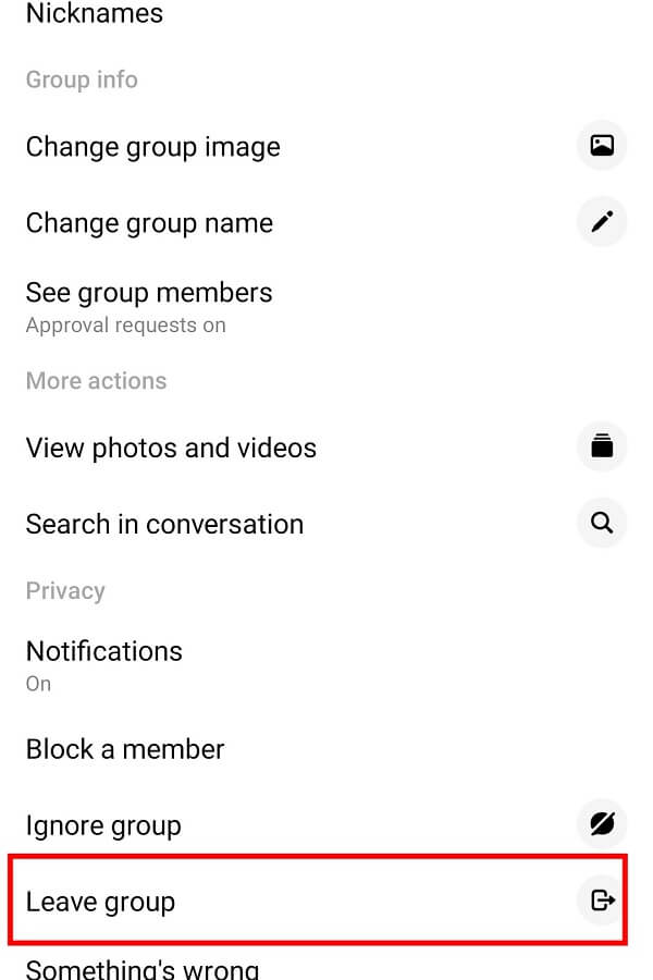Deslice hacia arriba y toque la opción Abandonar grupo.