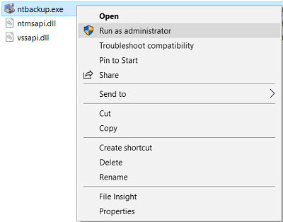 Haga clic derecho en NTBackup.exe y seleccione Ejecutar como administrador