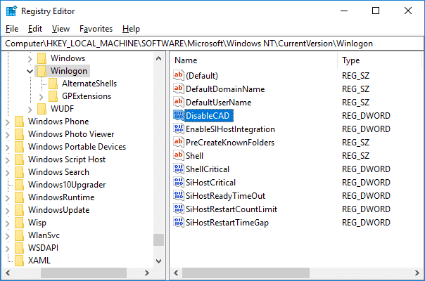 Asegúrese de seleccionar Winlogon y luego, en el panel derecho de la ventana, haga doble clic en DisableCAD