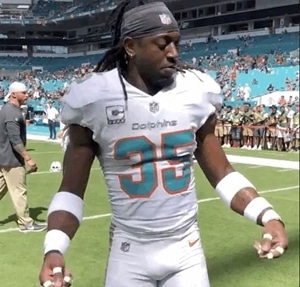 Todavía Walt Aikens